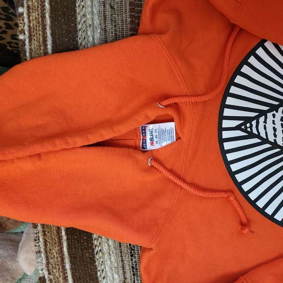 ILLUMANATI ORANGE 🍊 XL SWEATSHIRT HOODIE. HIGH QUALITY WORN ONCE. - Picture 6 of 7